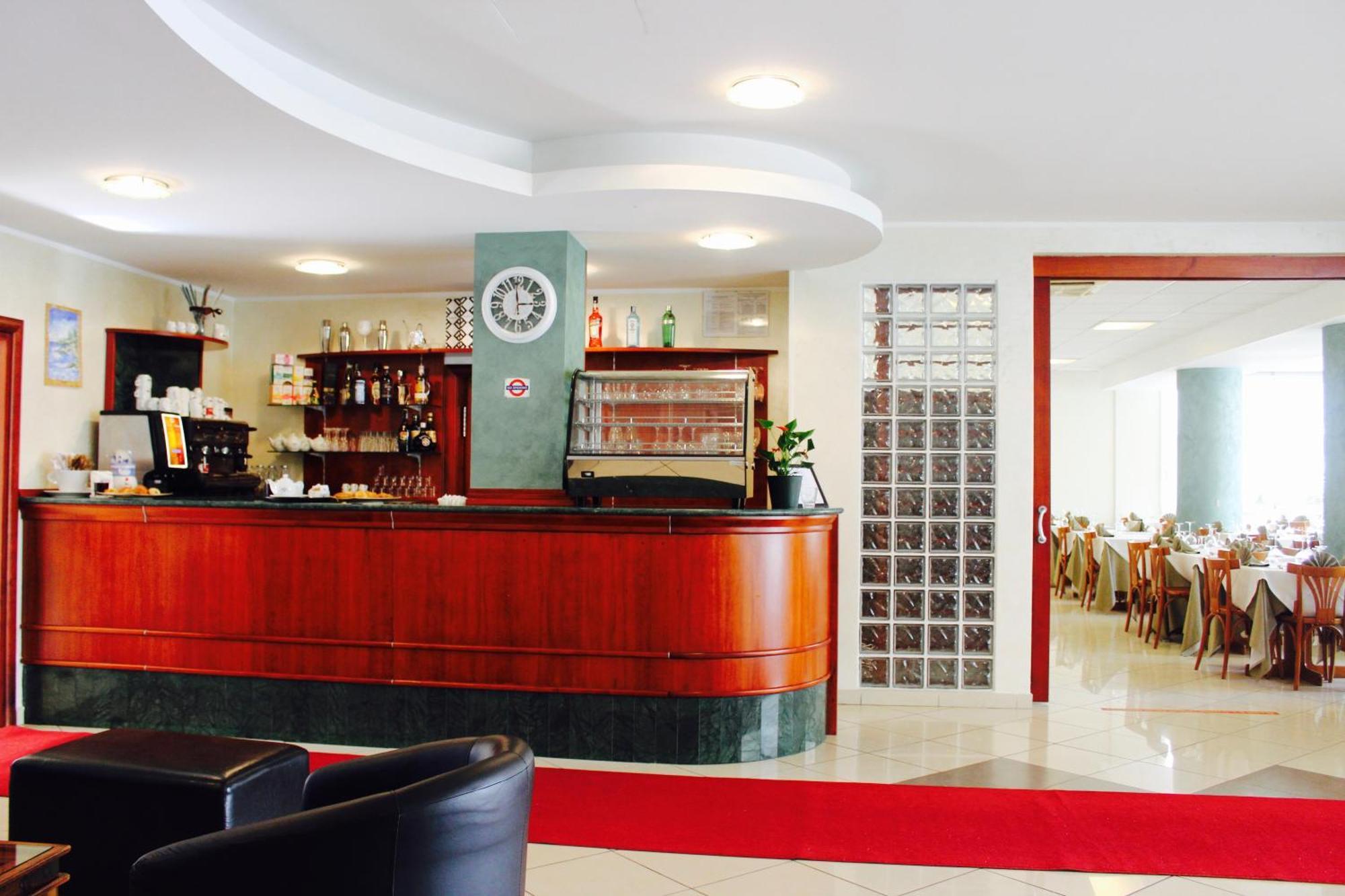 Blue Loft Hotel Cesenatico Buitenkant foto