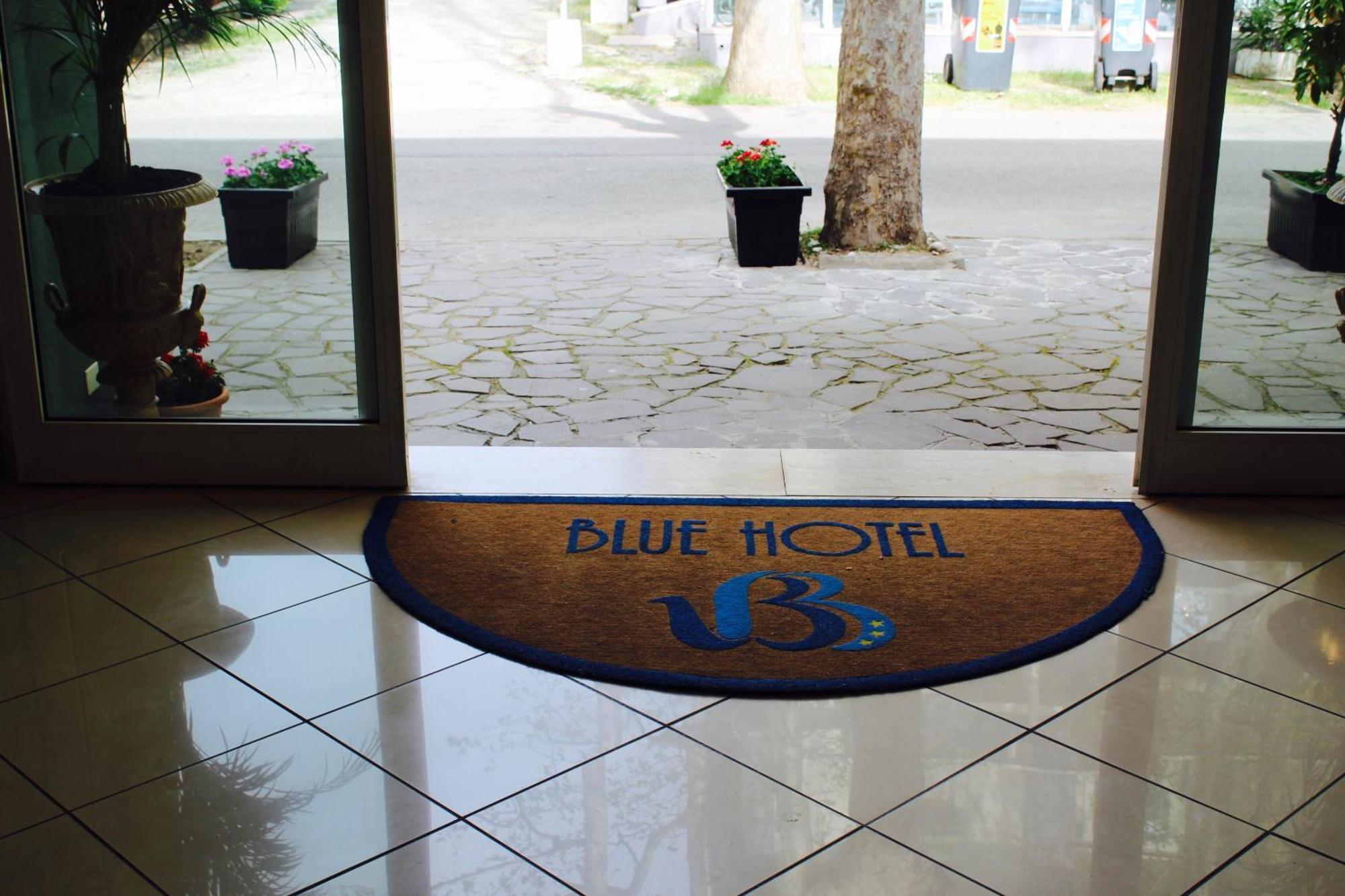 Blue Loft Hotel Cesenatico Buitenkant foto
