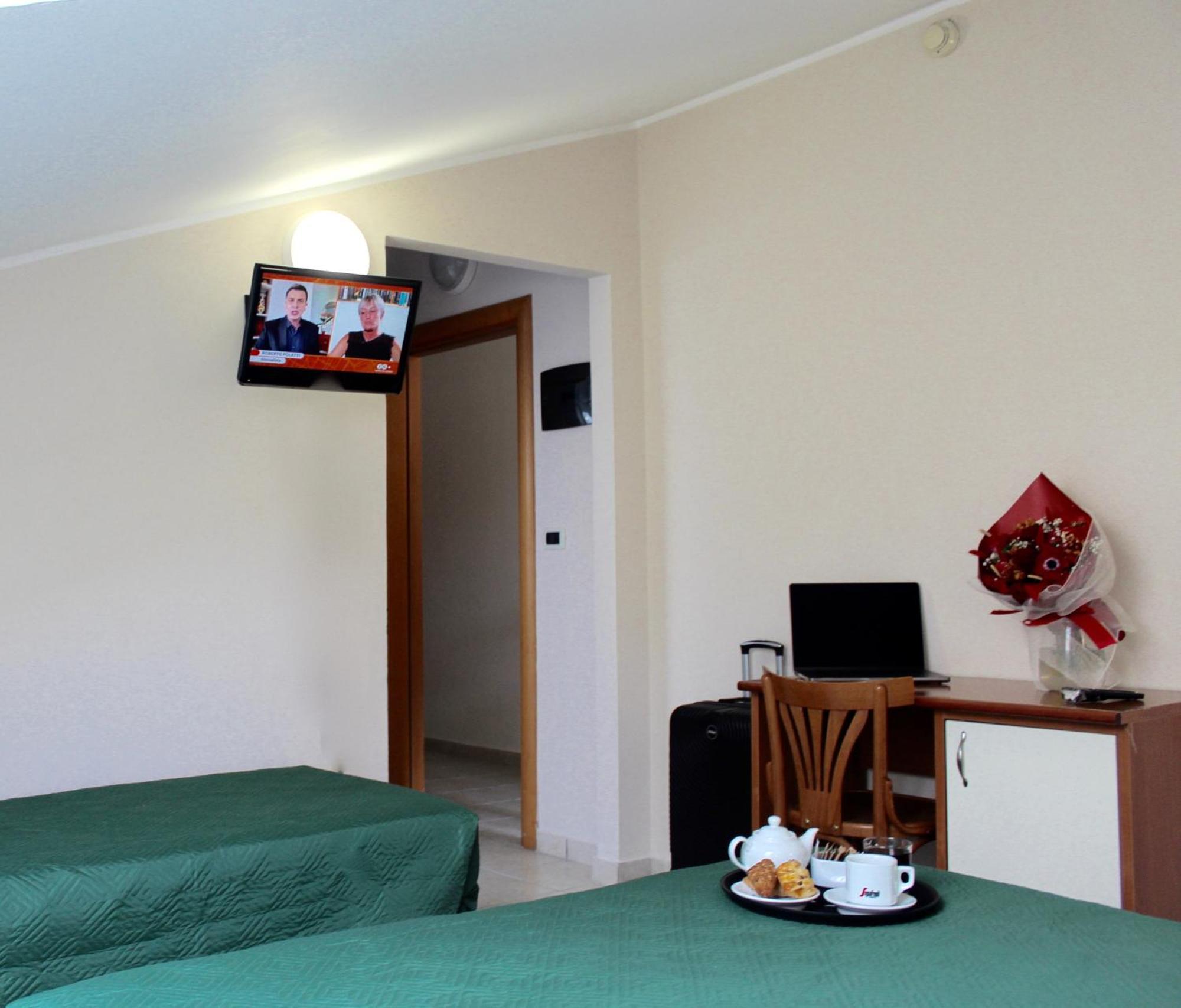 Blue Loft Hotel Cesenatico Buitenkant foto